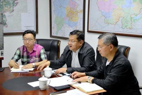 区长吃瓜视频,揭秘官场幕后趣闻