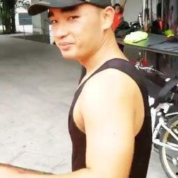 吃瓜群众跑步的视频是谁