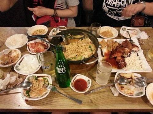 瓜哥吃夜宵视频,美食探索之旅