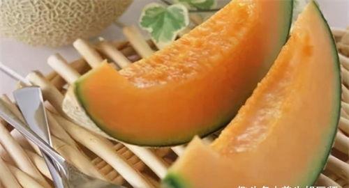 吃哈密瓜的简便方法视频,跟着视频学起来！
