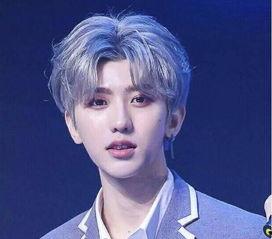 吃瓜蔡徐坤明星视频,揭秘明星幕后趣事