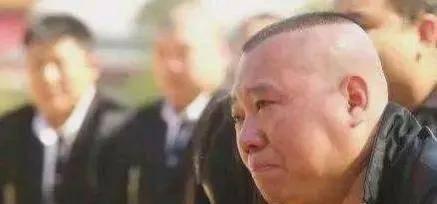 西藏大爷吃瓜事件真相视频,真相视频曝光背后的故事