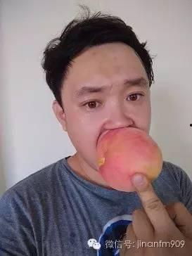 大脚吃瓜的真实视频,趣味横生的瞬间回顾