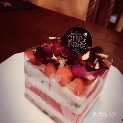 吃瓜蛋糕视频在线观看,在线观看视频带你领略美味与趣味