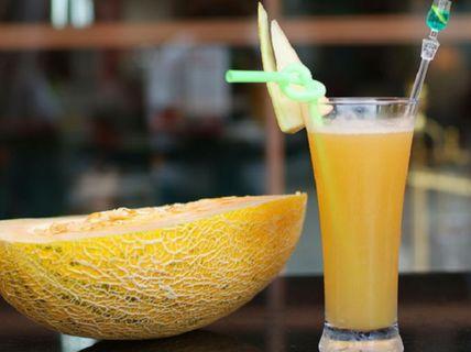 哈密瓜能沾酱油吃吗视频,酱油调味，口感升级！