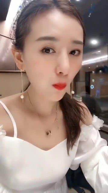 吃瓜少女爱吃大西瓜视频,揭秘“吃瓜少女爱吃大西瓜”视频的爆红之谜