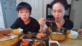 吃瓜母子视频网站,揭秘网络红人背后的故事