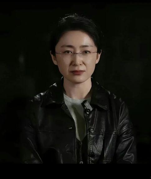 刚开始吃瓜视频,从娱乐到社交的跨界之旅